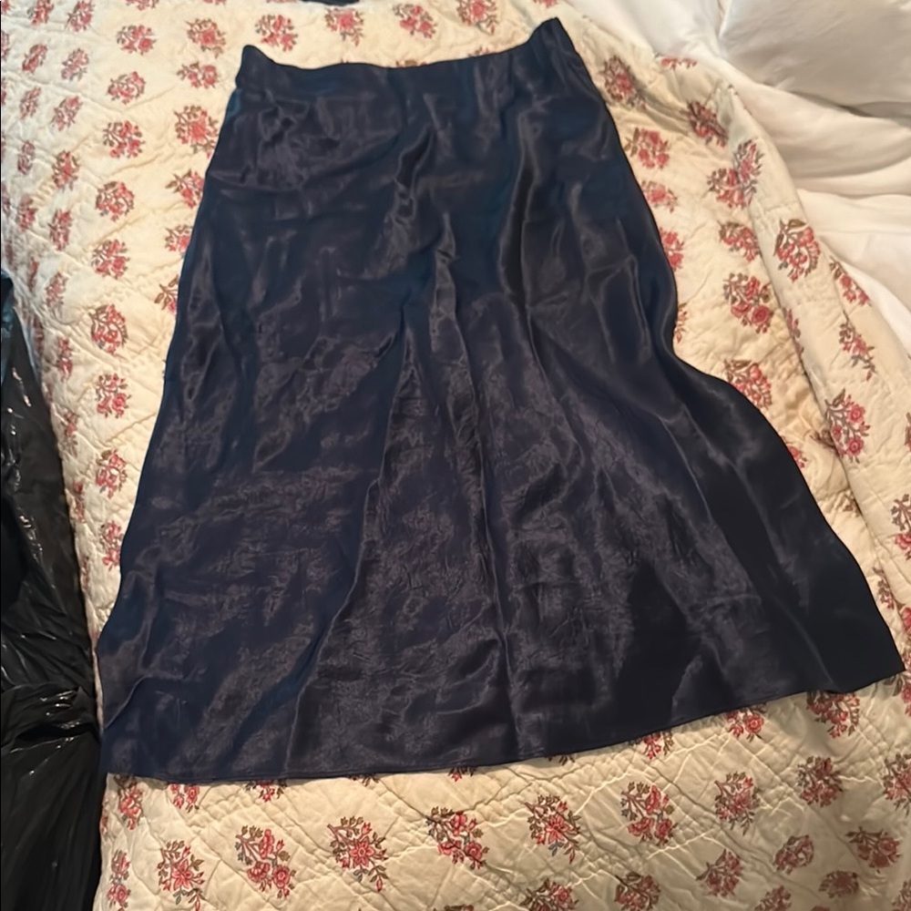 Aritzia Babaton silk midi slip skirt navy